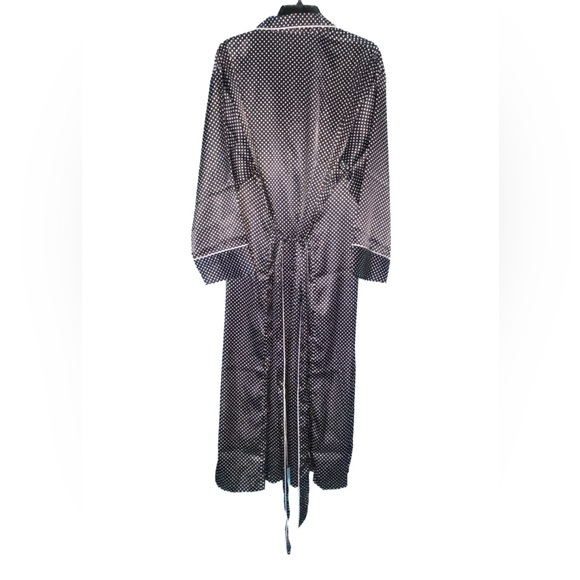 Victoria’s Secret Robe Polka Dots - Picture 3 of 4
